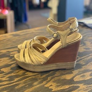Frye sandals, leather wedge heels sz 10 beige tan